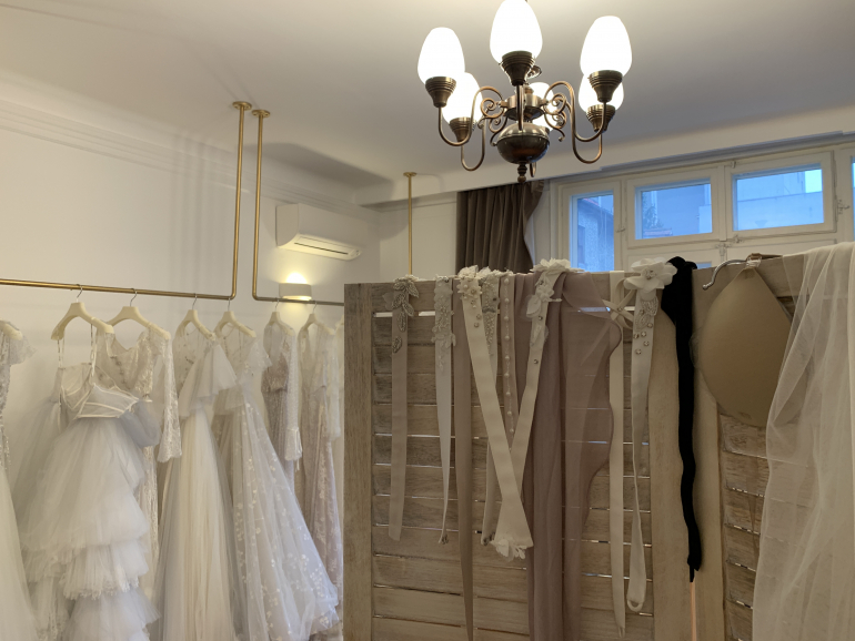 Bridezilla of Bucharest: the Dress
